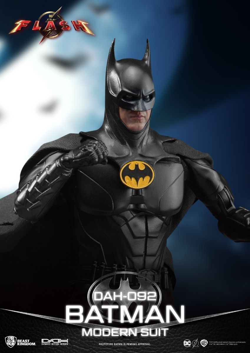 The Flash Batman Modern Suit image 4