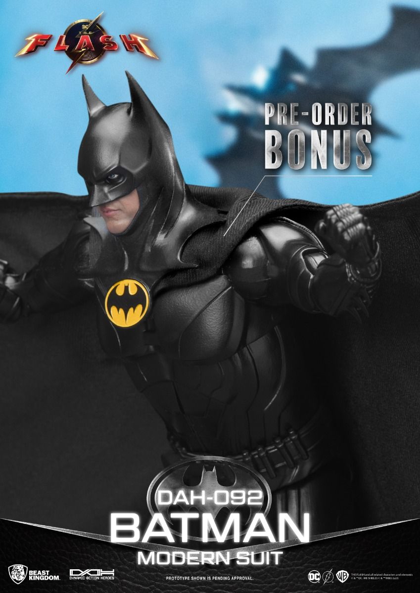 The Flash Batman Modern Suit image 6