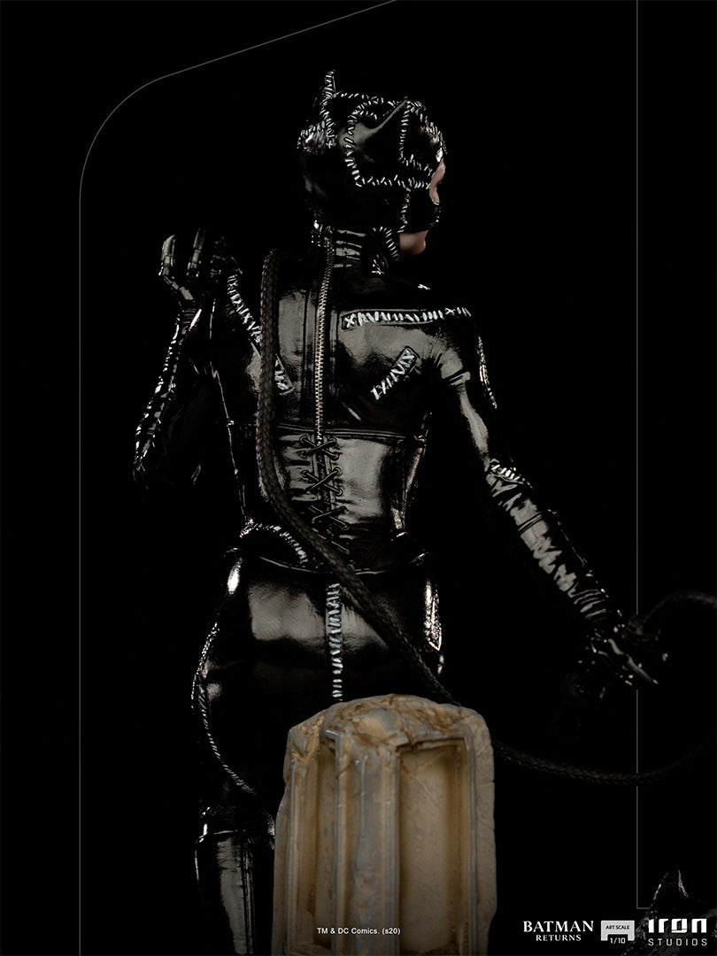 Catwoman - Batman Returns image 6