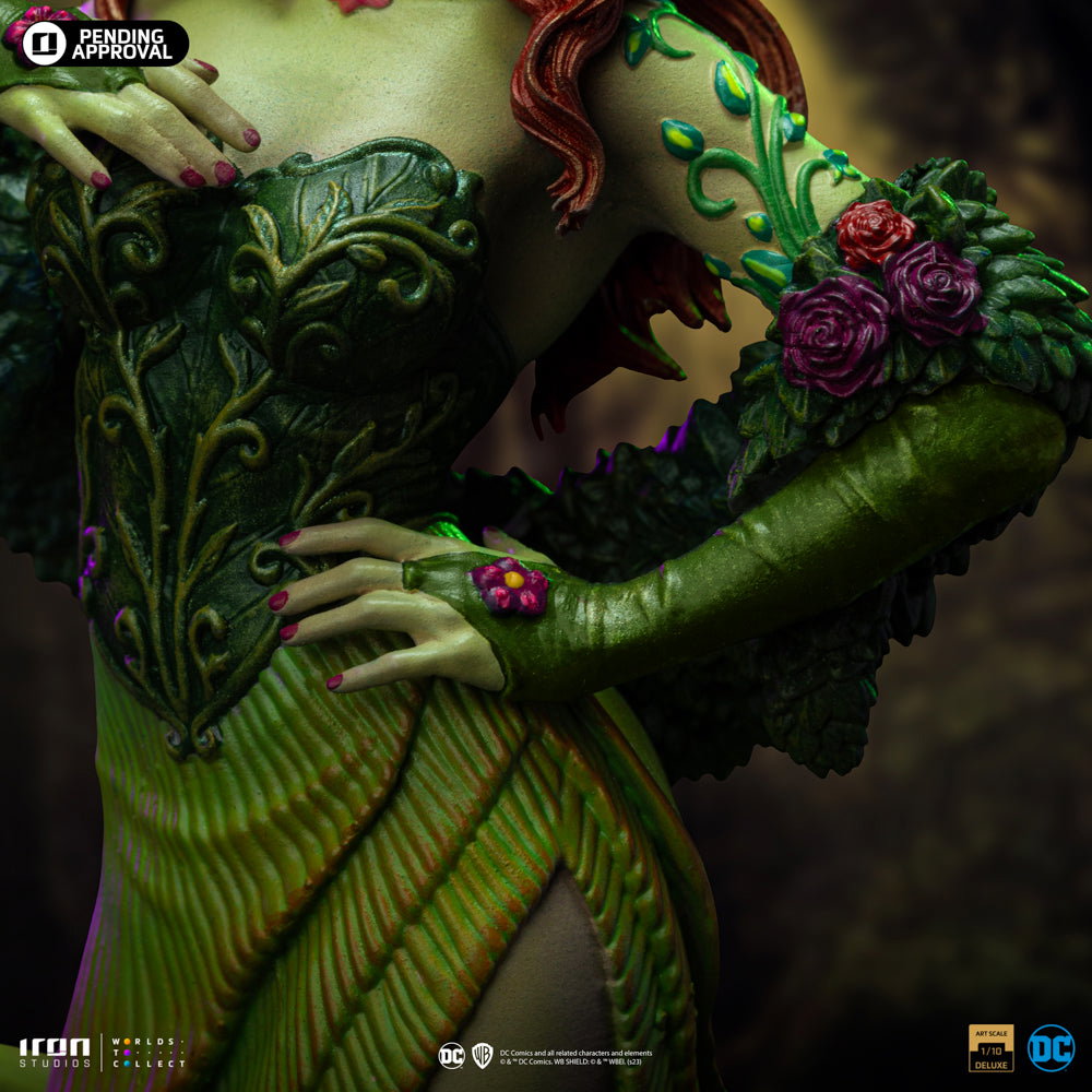 Poison Ivy Deluxe Gotham City Sirens image 8