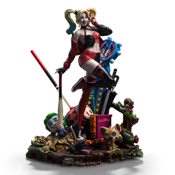 Harley Quinn Deluxe Gotham City Sirens