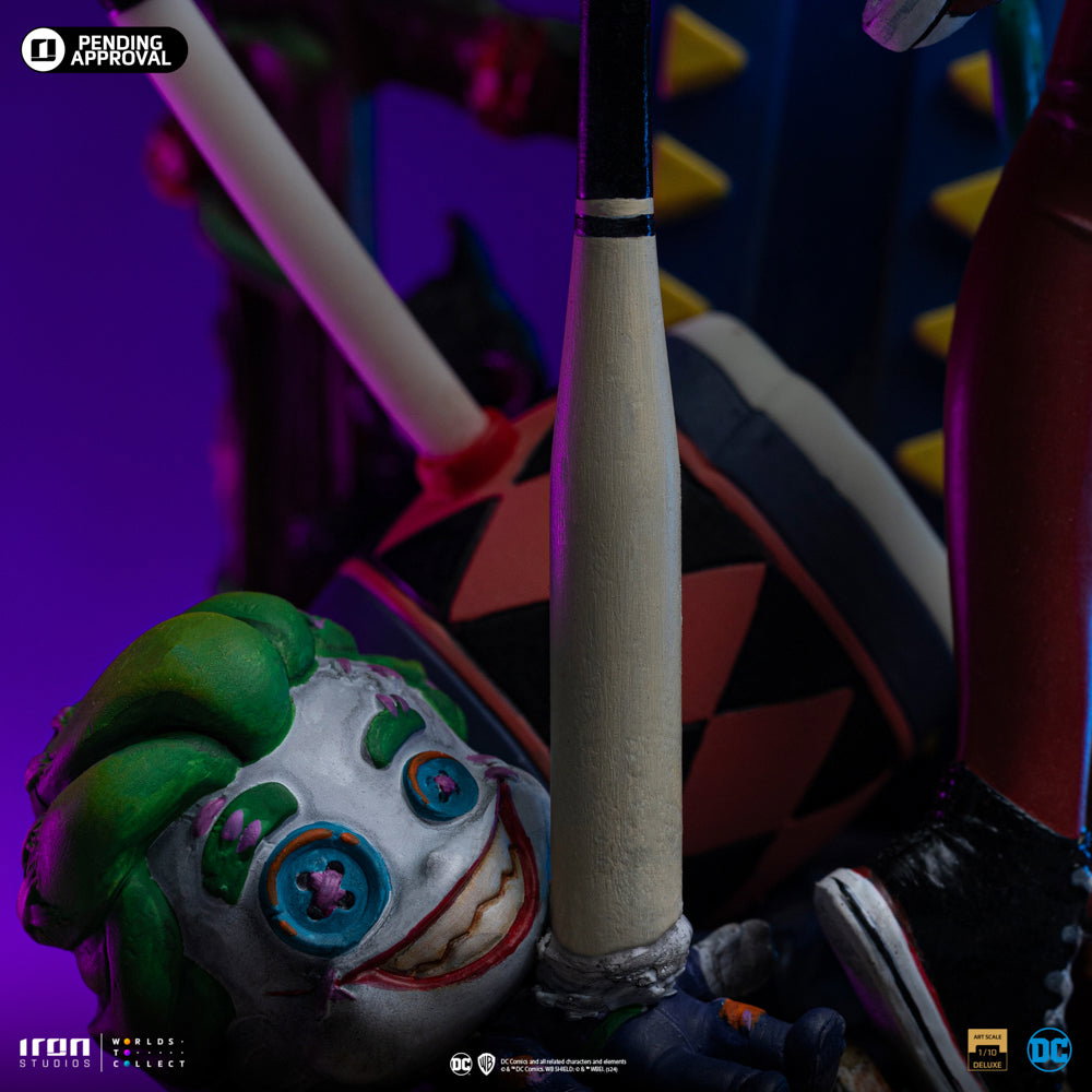 Harley Quinn Deluxe Gotham City Sirens image 9