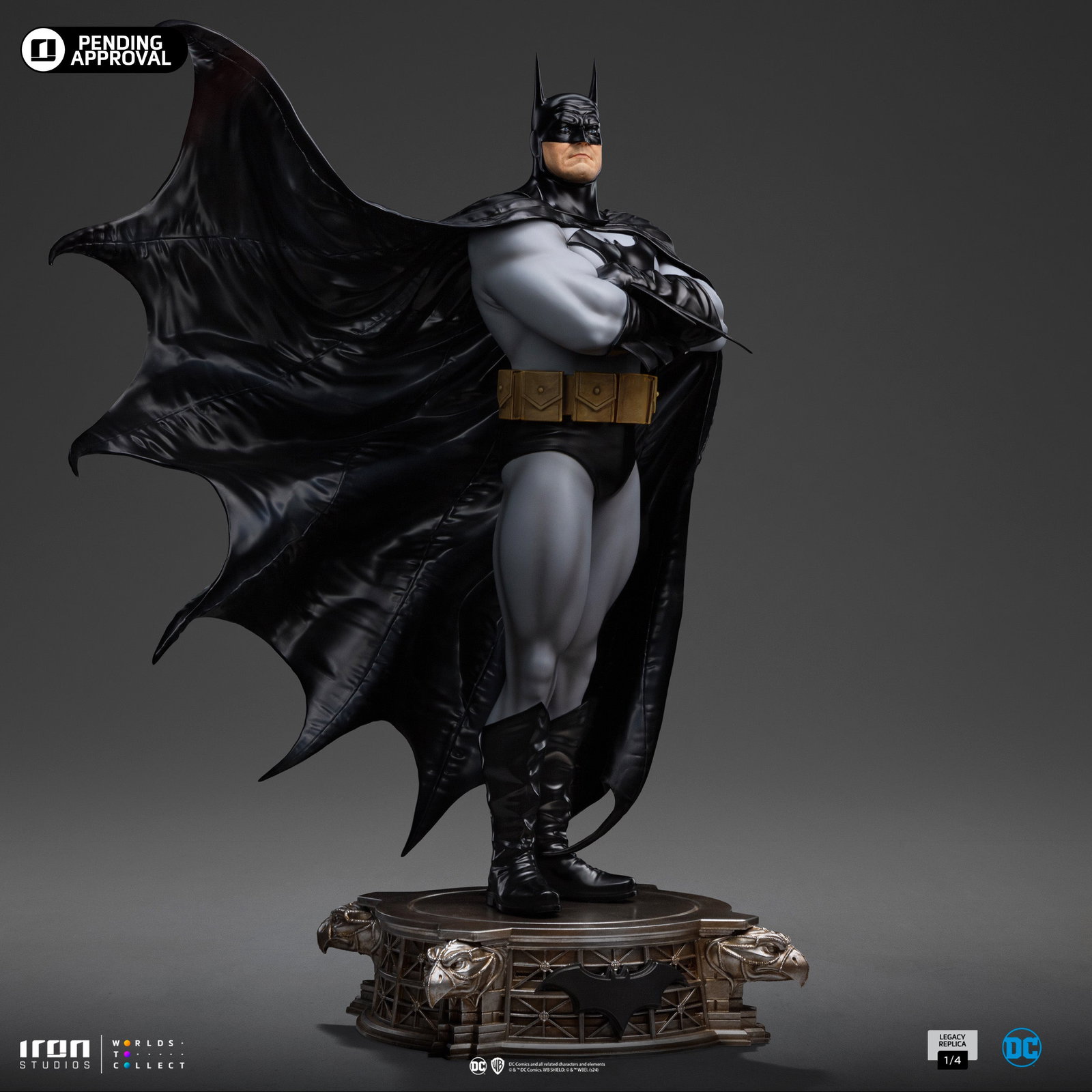 Batman - DC Trinity image 3