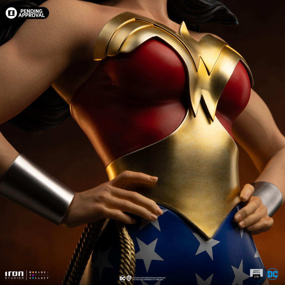 Wonder Woman - DC Trinity image 8