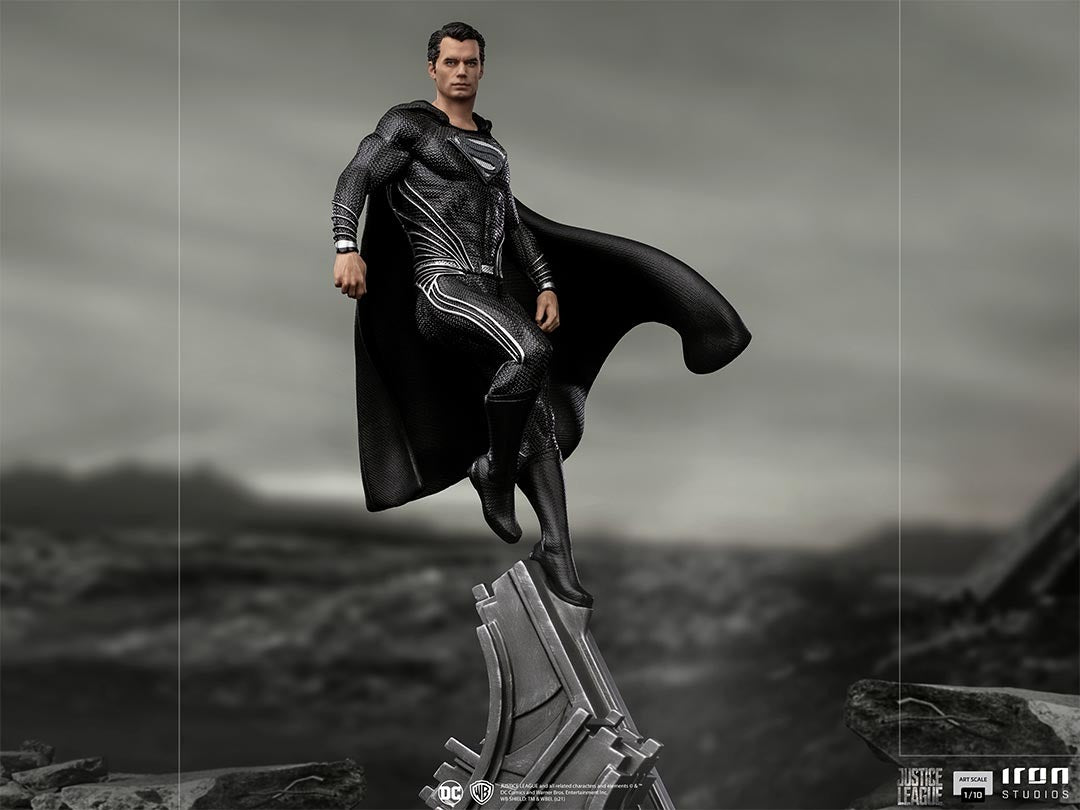Superman Black Suit - Justice League image 3
