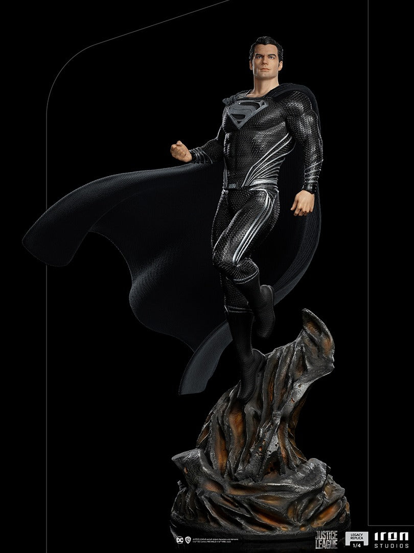 Superman Black Suit - Zack Snyder's Justice League image 5