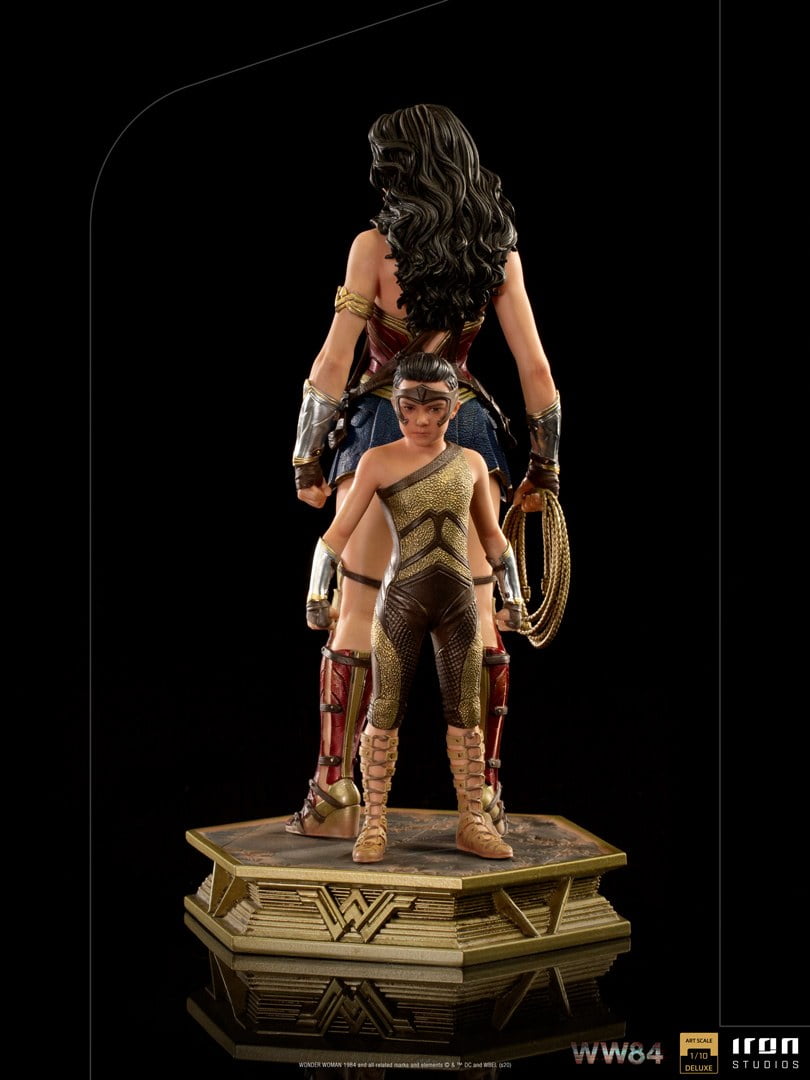 Wonder Woman and Young Diana - Wonder Woman 84 image 5