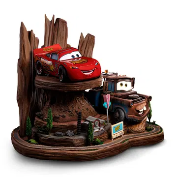 Lightning Mcqueen and Tow Mater - Cars