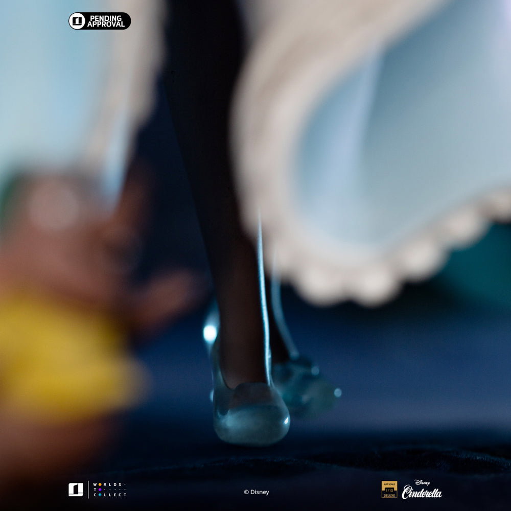 Cinderella Deluxe - Disney Classics image 3