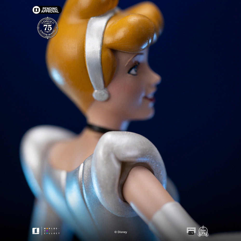 Cinderella (75th Year Anniversary Version) - Disney Classics image 2
