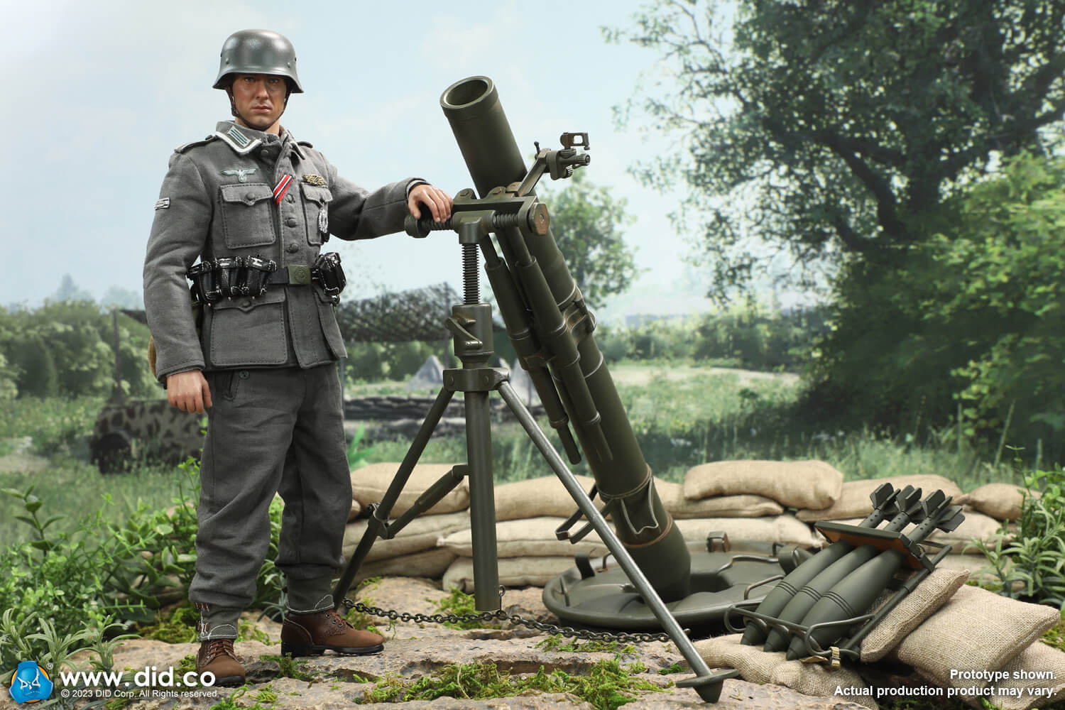 WWII German 12cm Granatwerfer42 Mortar Green image 1