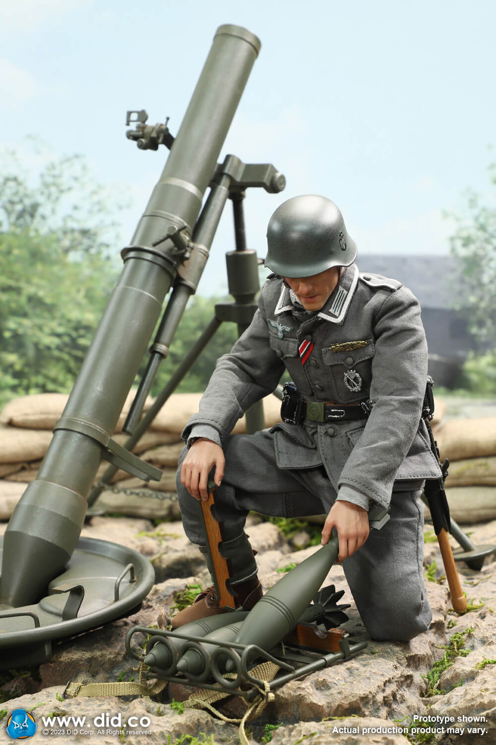 WWII German 12cm Granatwerfer42 Mortar Green image 6
