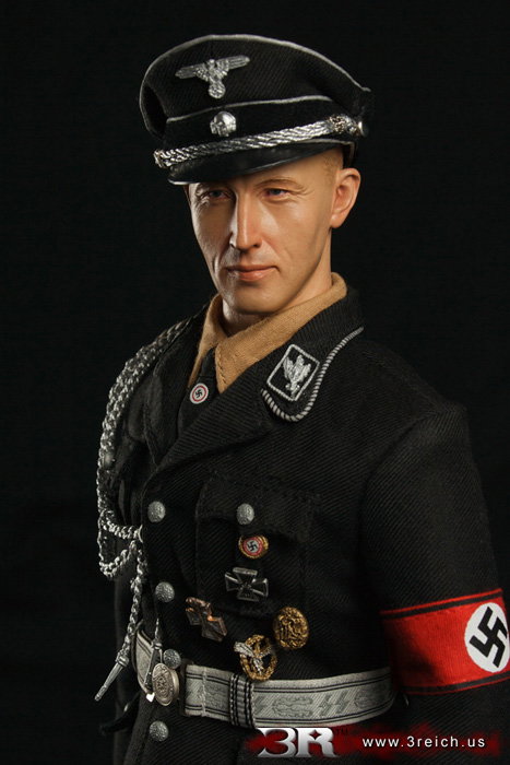 SS-Obergruppenführer image 8
