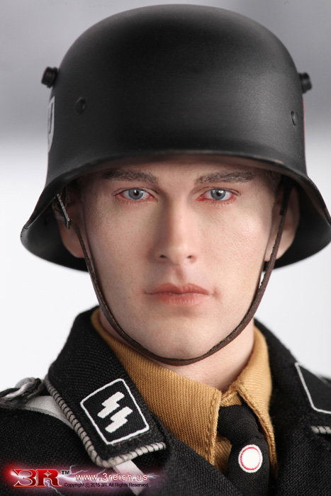 Aaron image 3