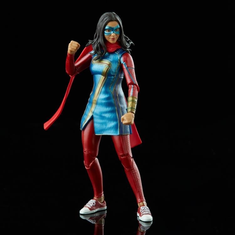 Ms. Marvel Marvel Legends Ms. Marvel (Infinity Ultron BAF) image 4