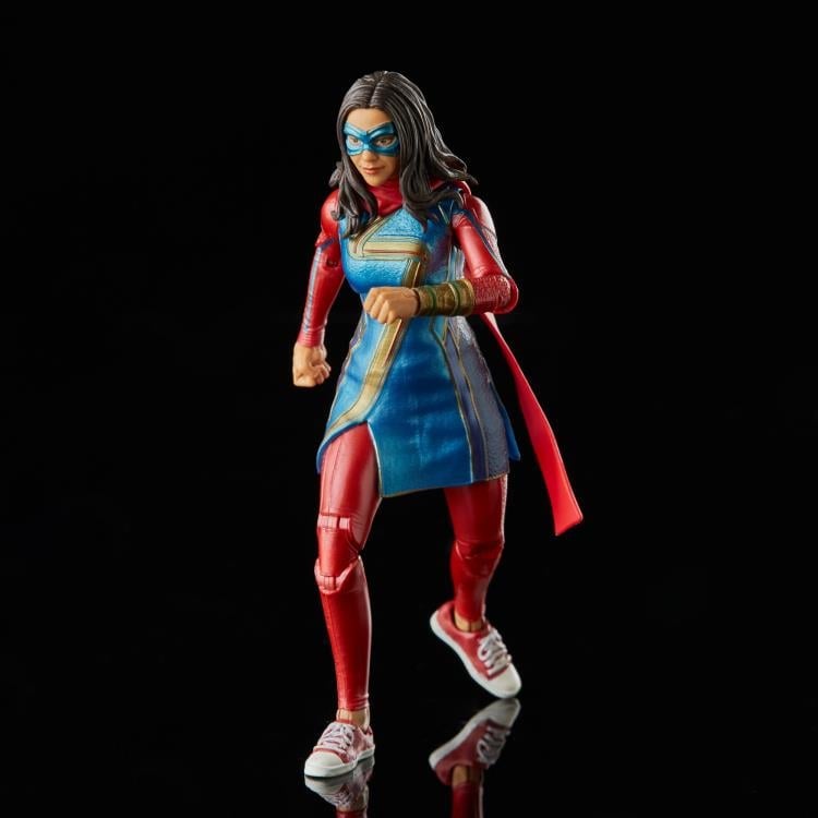 Ms. Marvel Marvel Legends Ms. Marvel (Infinity Ultron BAF) image 5