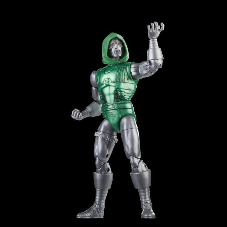 The Avengers 60th Anniversary Marvel Legends Captain Marvel vs. Doctor Doom Two-Pack image 8