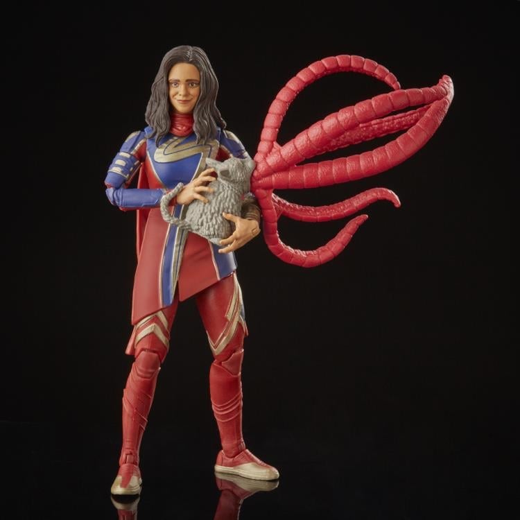 The Marvels Marvel Legends Ms. Marvel (Totally Awesome Hulk BAF) image 5