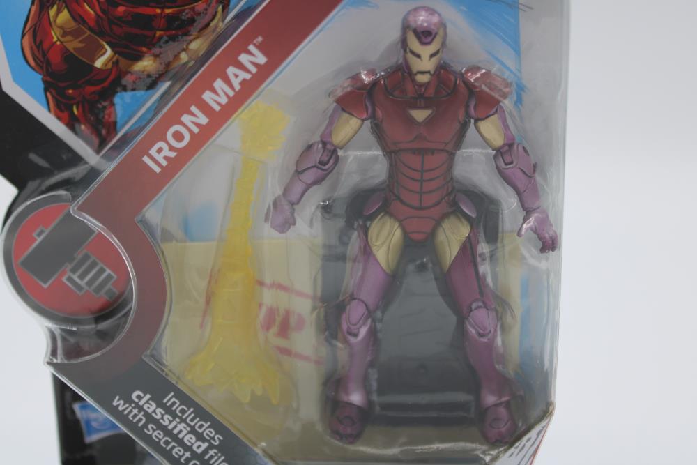 Marvel Universe H.A.M.M.E.R. Files #007 Iron Man (Extremis) image 5