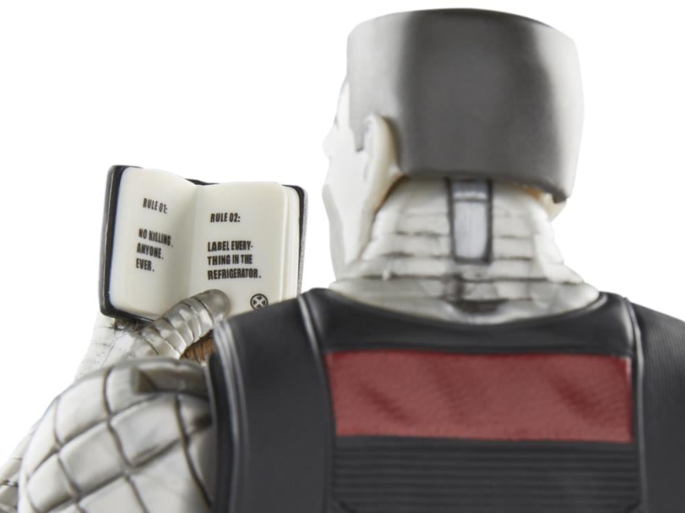 Deadpool (2016) Marvel Legends Colossus Deluxe image 8