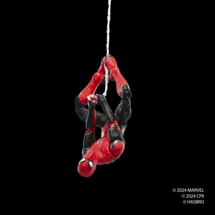 Spider-Man: Far From Home Marvel Legends Spider-Man (Upgraded Suit) image 3