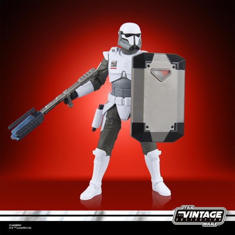 Star Wars: The Vintage Collection Imperial Armored Commando (The Mandalorian) Deluxe image 4