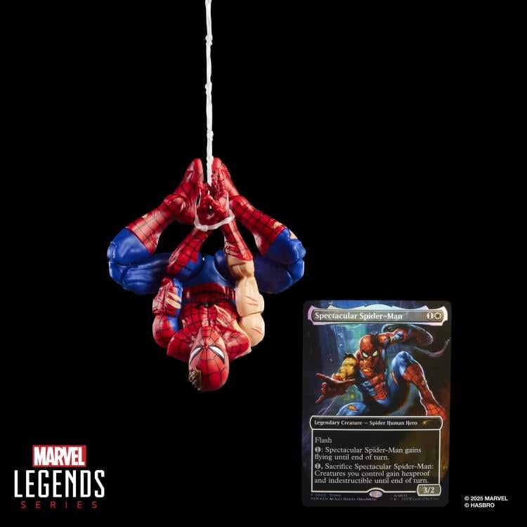 Marvel Legends Spider-Man with Exclusive Magic: The Gathering Card image 9