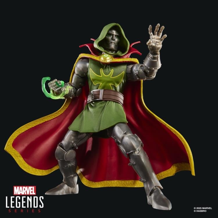 Fantastic Four: One World Under Doom Marvel Legends Emperor Doom image 5