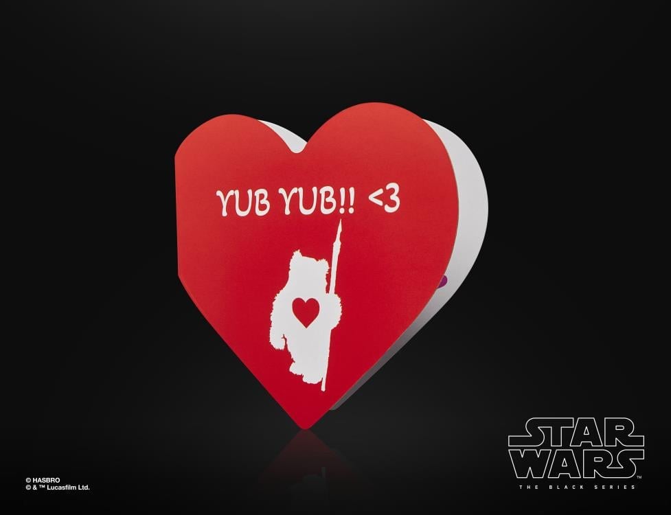 Star Wars: The Black Series Ewok (Valentine's Day Edition) image 5