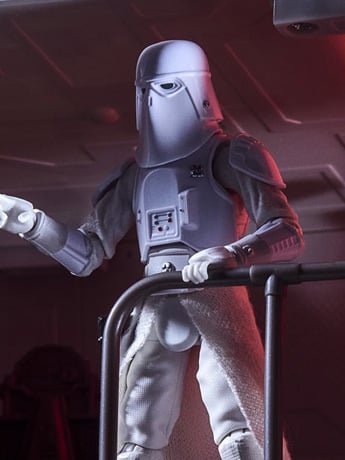 Star Wars: The Vintage Collection Snow Trooper Commander (Empire Strikes Back) image 2