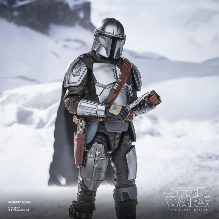 Star Wars: The Black Series The Mandalorian with Grogu (The Mandalorian and Grogu) Deluxe image 7