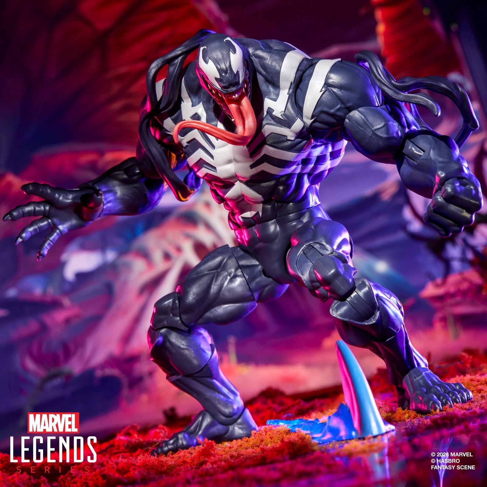 Marvel Rivals Marvel Legends Venom and Jeff the Land Shark Two-Pack image 9