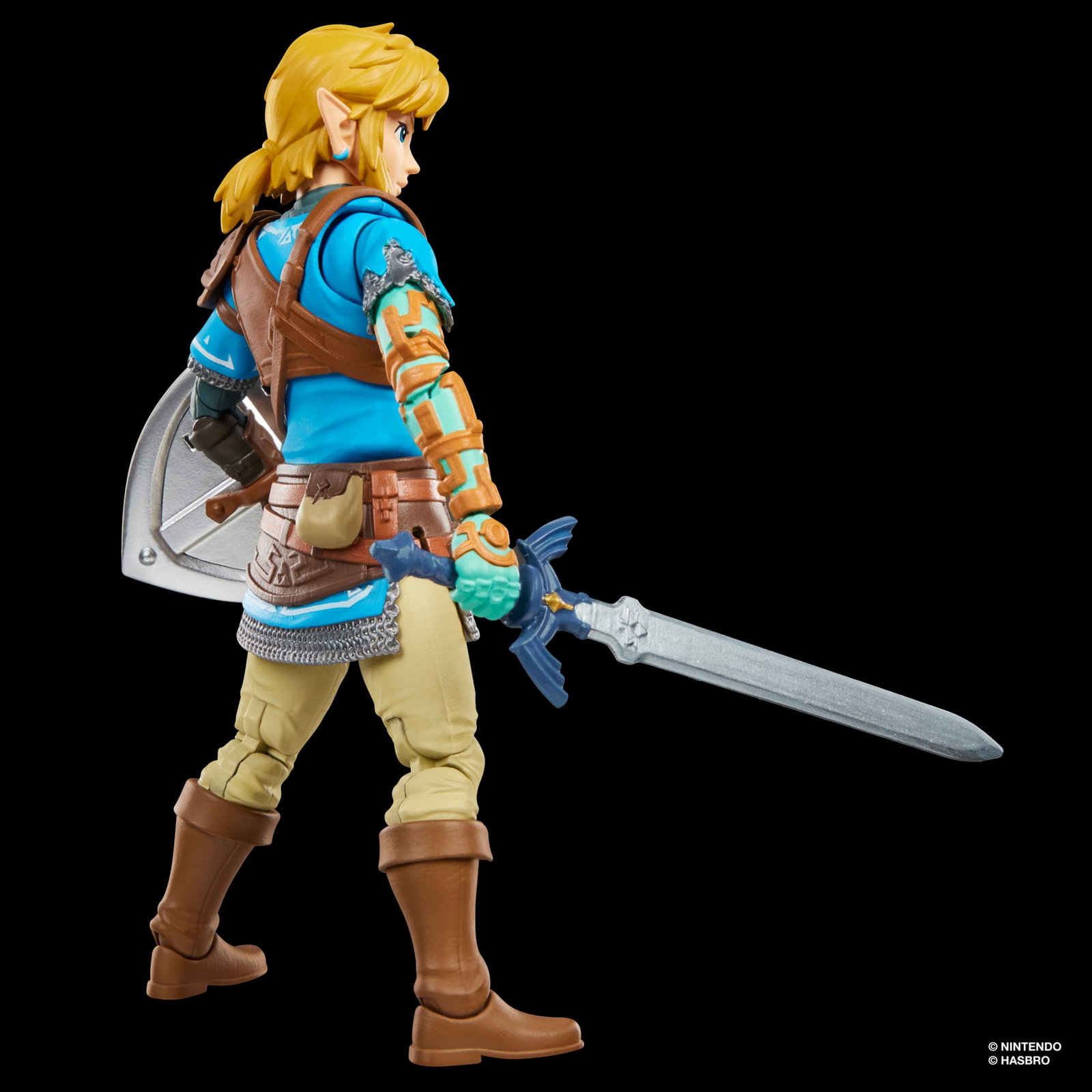 The Legend of Zelda: Tears of the Kingdom Heroes of Hyrule Link image 6