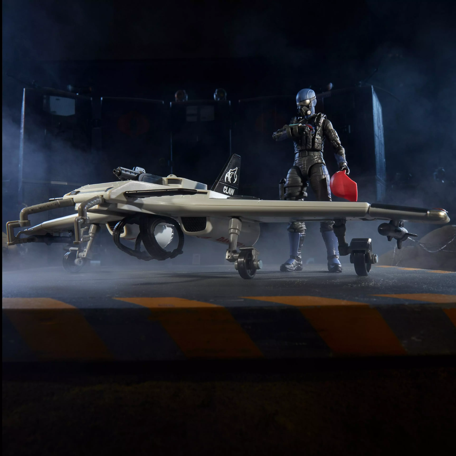 G.I. Joe Classified Series #152 Cobra Pilot & Cobra C.L.A.W. (Covert Light Aerial Weapon) Set image 4