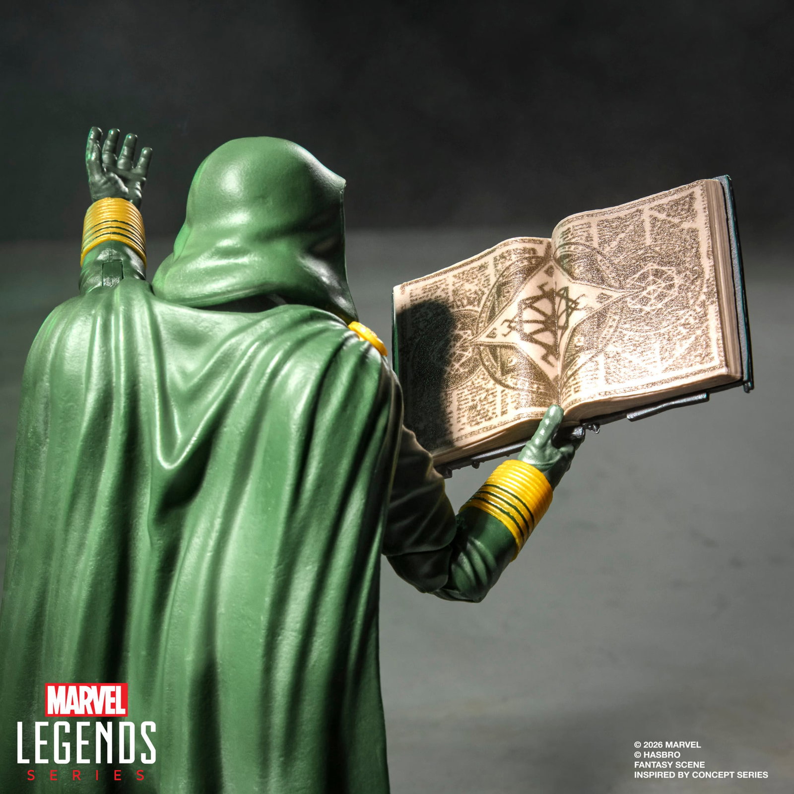 Avengers: Doomsday Marvel Legends Lord Doom image 6