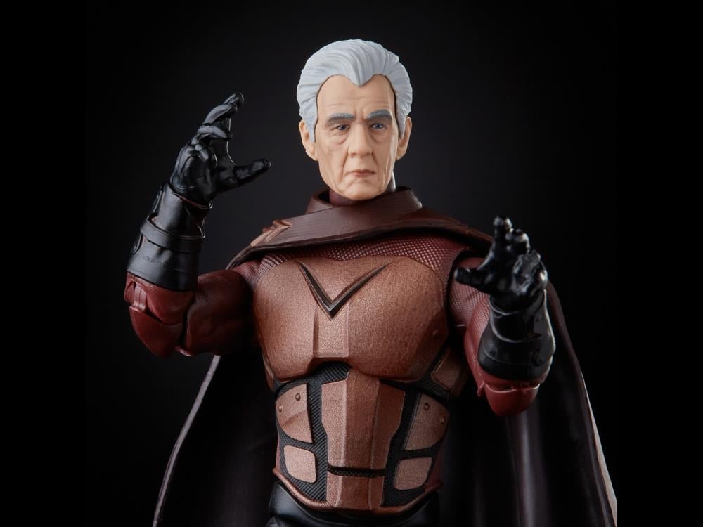 X-Men (2000) 20th Anniversary Marvel Legends Magneto & Professor X Two-Pack image 8