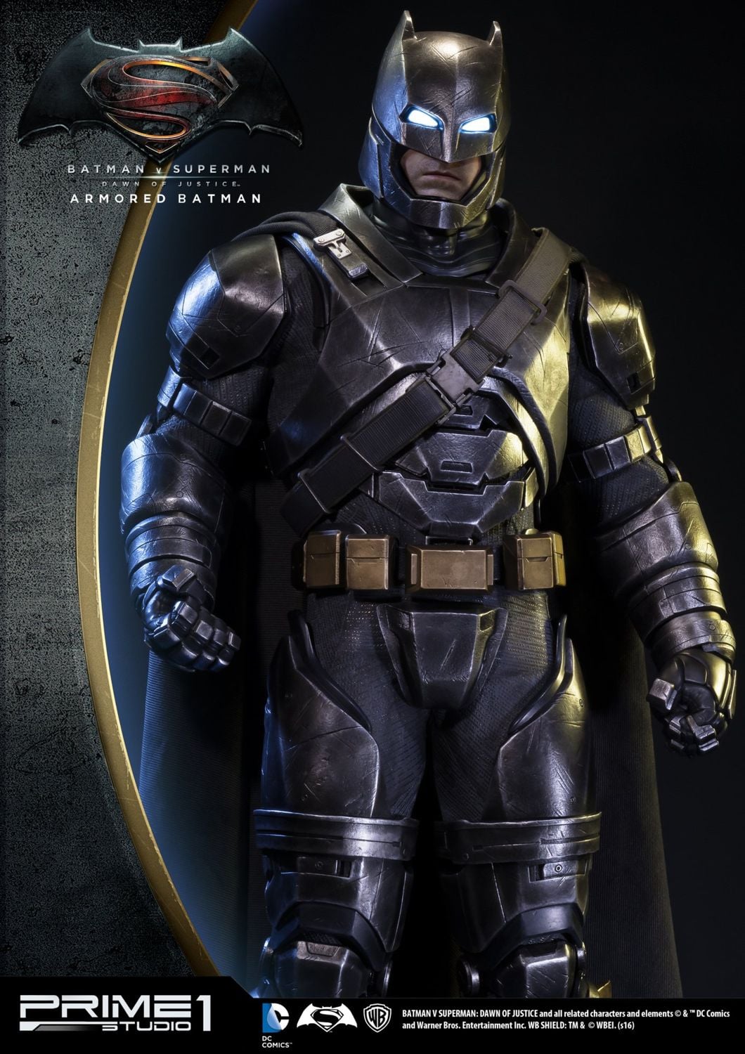 HD Museum Masterline Batman v Superman: Dawn of Justice Armored Batman image 3