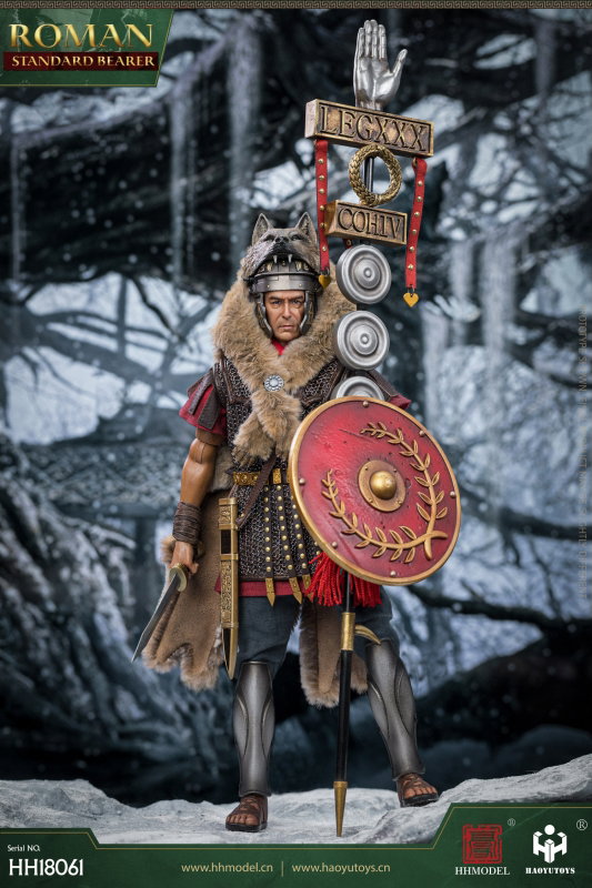 Imperial Legion - Roman Standard Bearer image 1