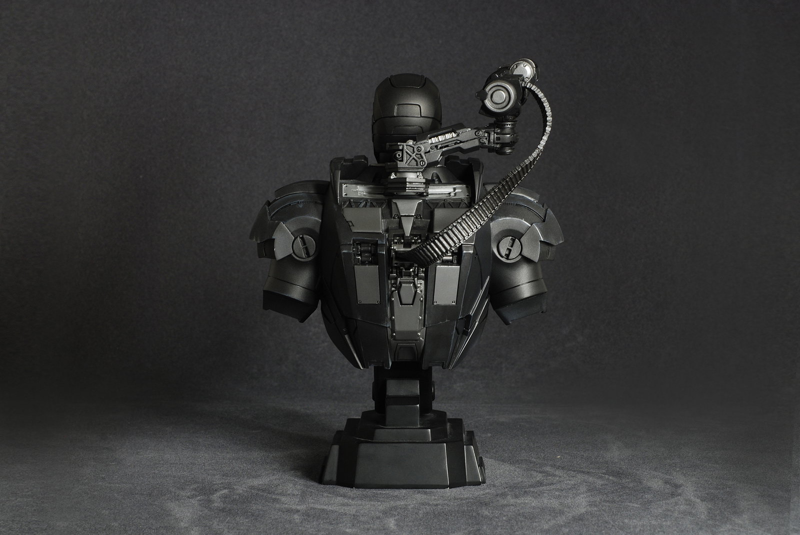 Iron Man 2 - War Machine image 5