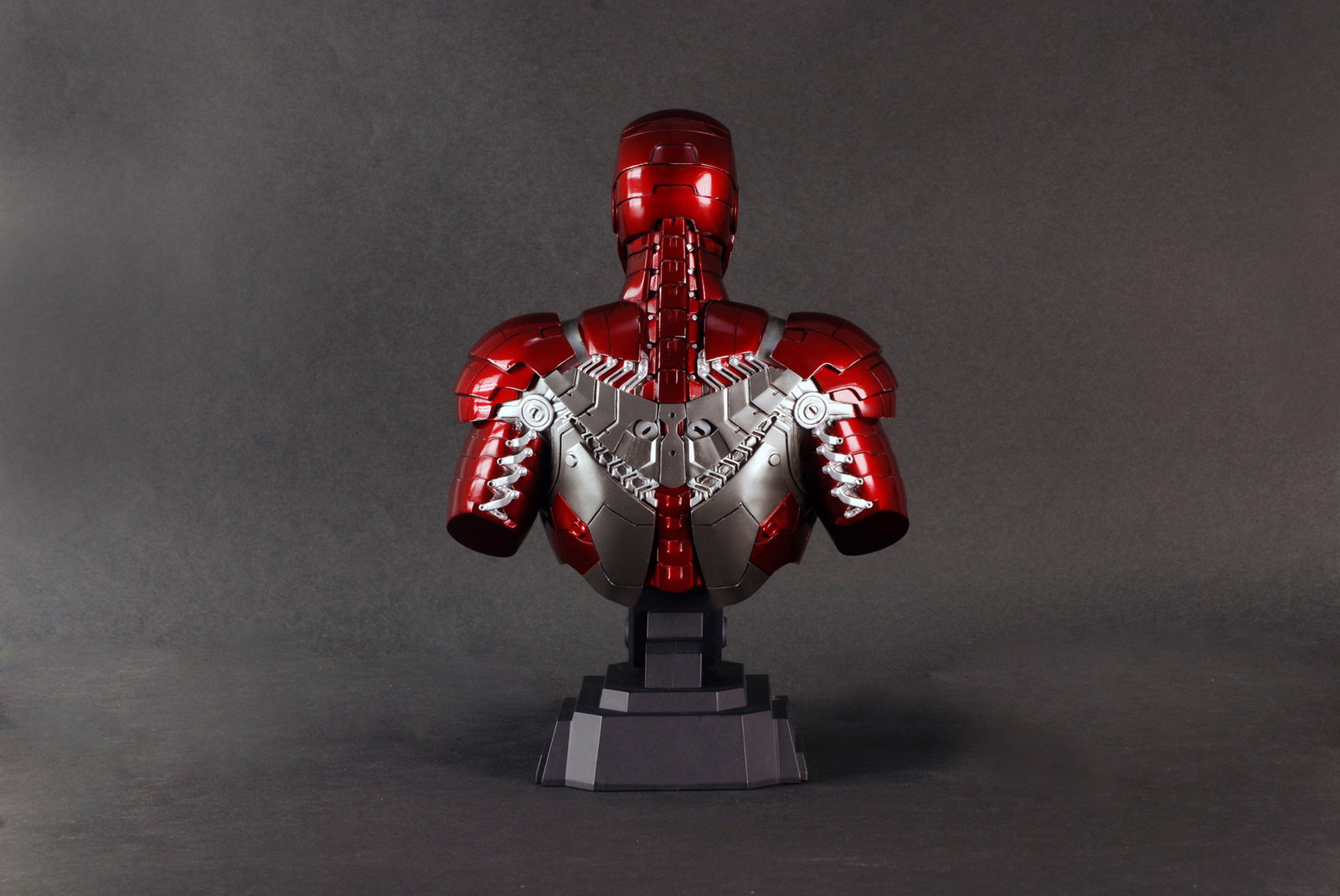 Iron Man 2 - Mark 5 image 4