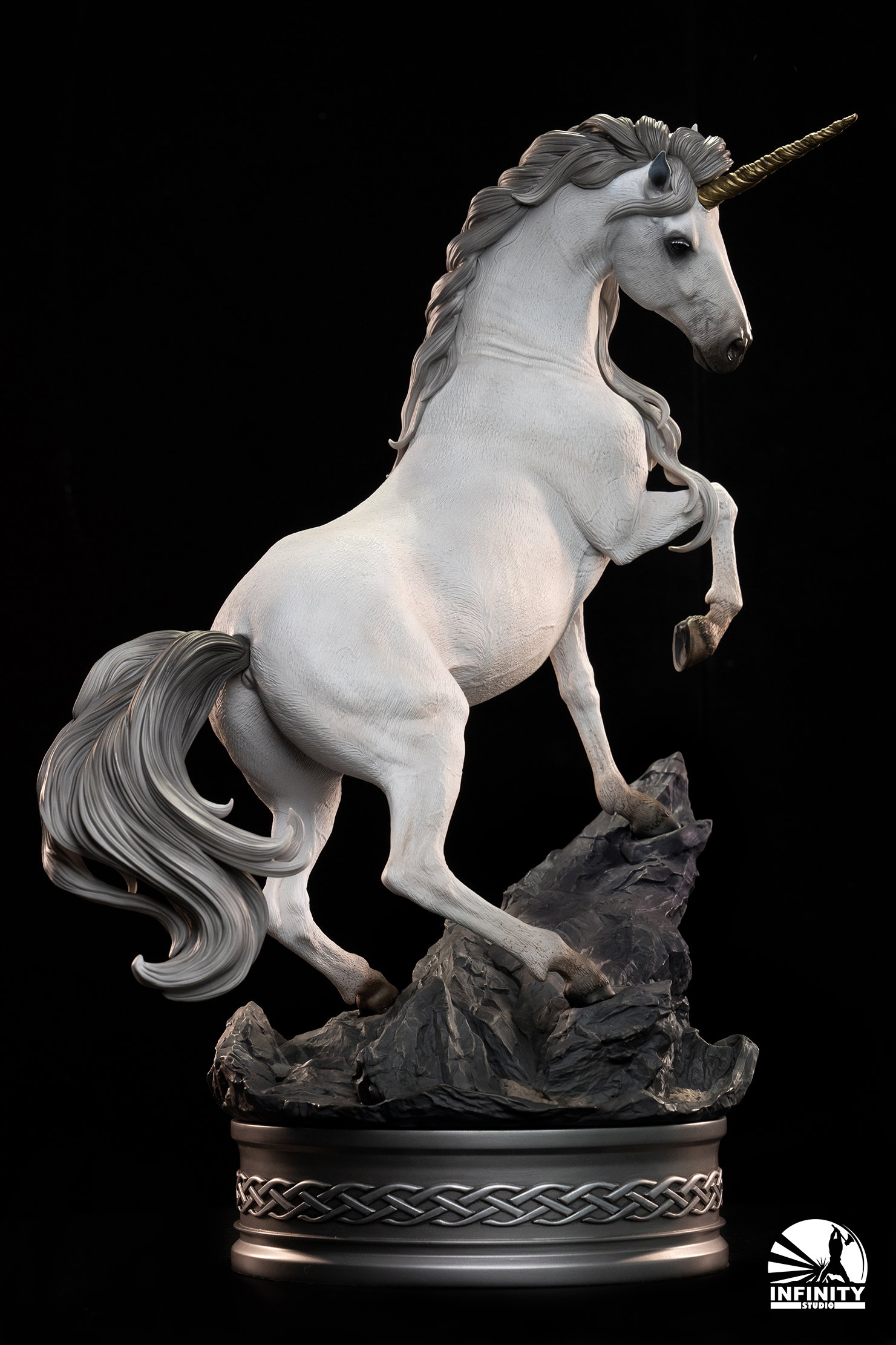 Encounter Unicorn image 3