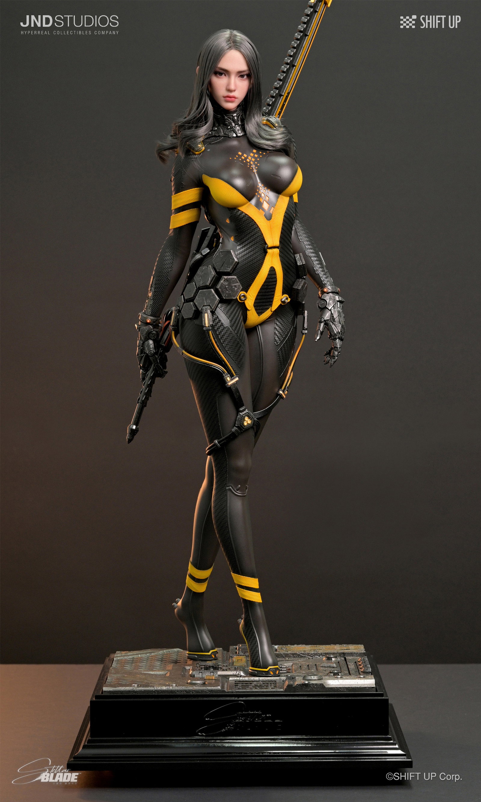 Eve & Tachy of Stellar Blade image 3