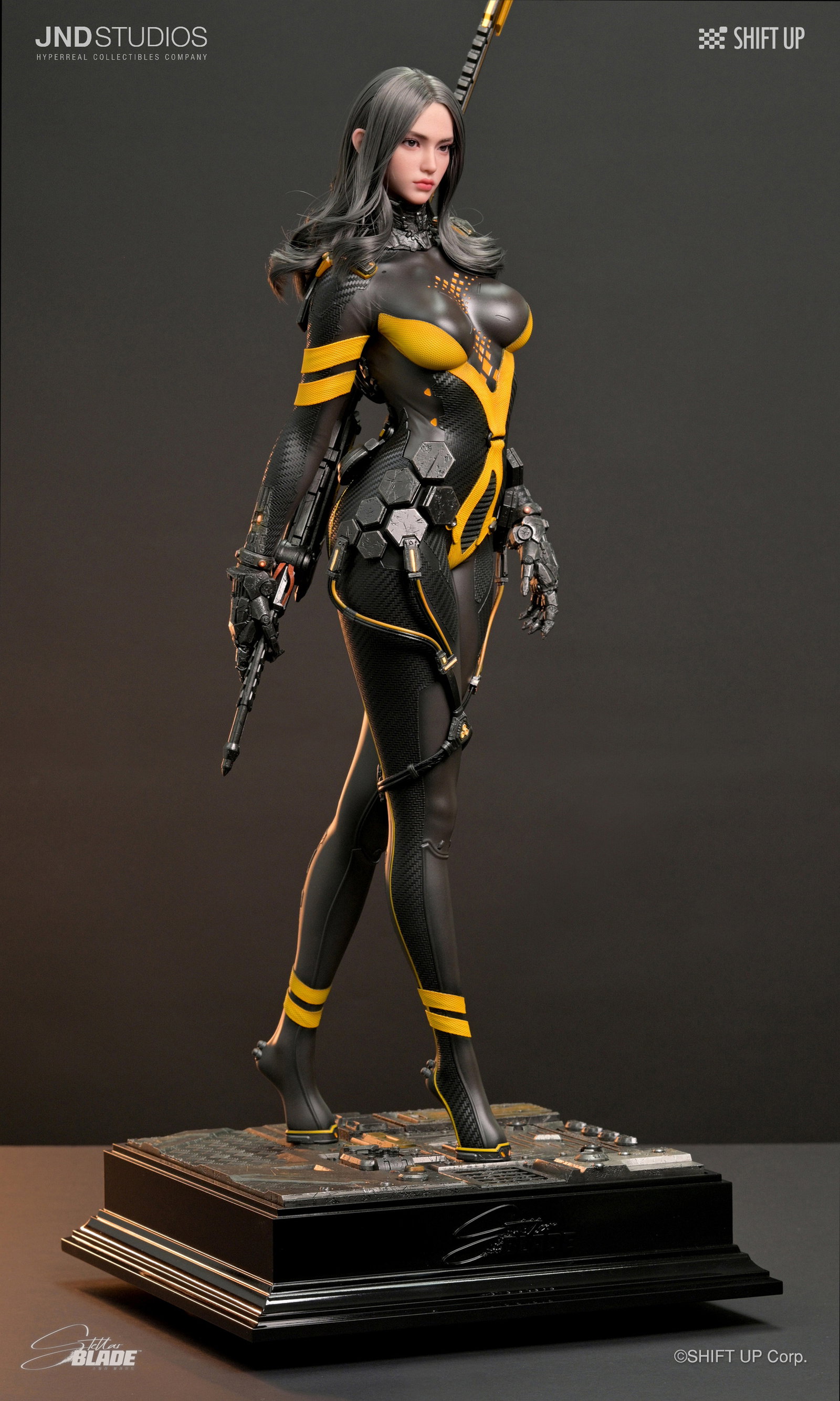 Eve & Tachy of Stellar Blade image 4