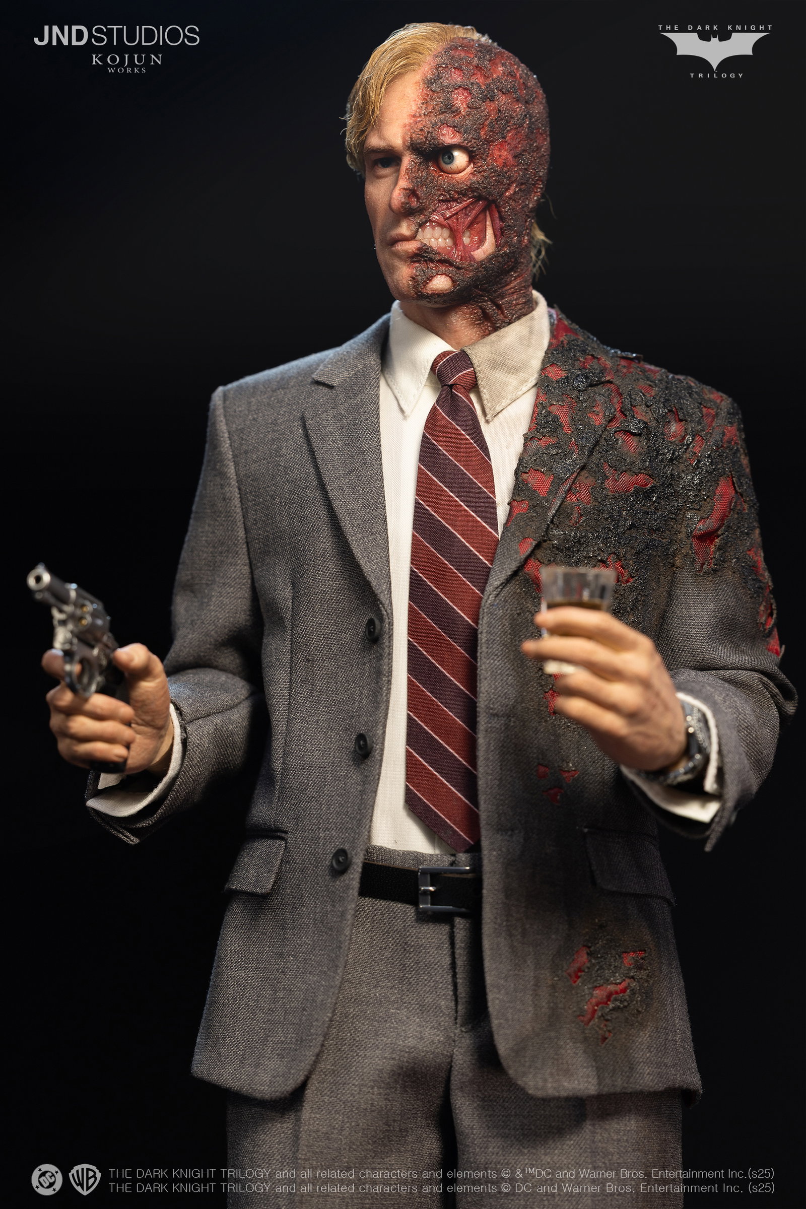 Two - Face of The Dark Knight Trilogy A - Type image 10