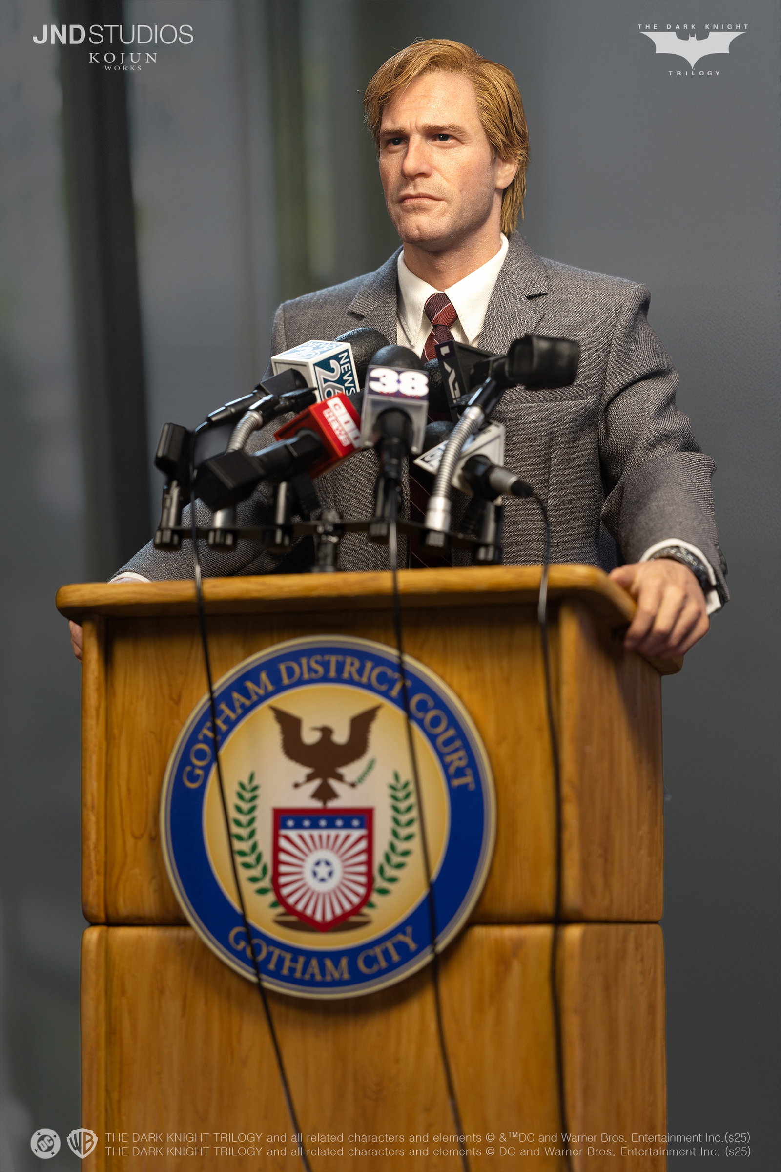 Harvey Dent & Two - Face of The Dark Knight Trilogy C - Type image 7