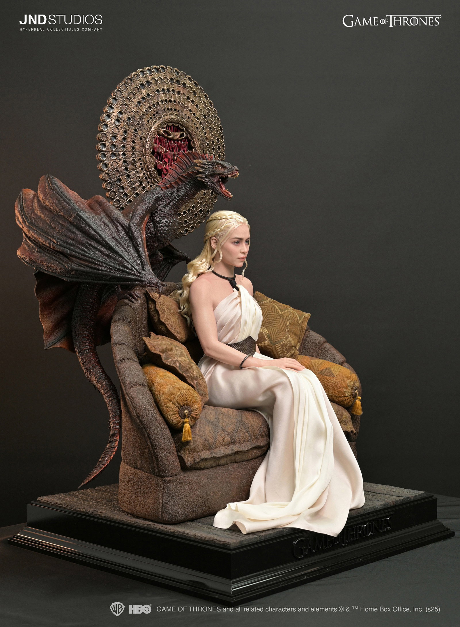 Daenerys Targaryen of Game of Thrones (Normal Ver.) image 3