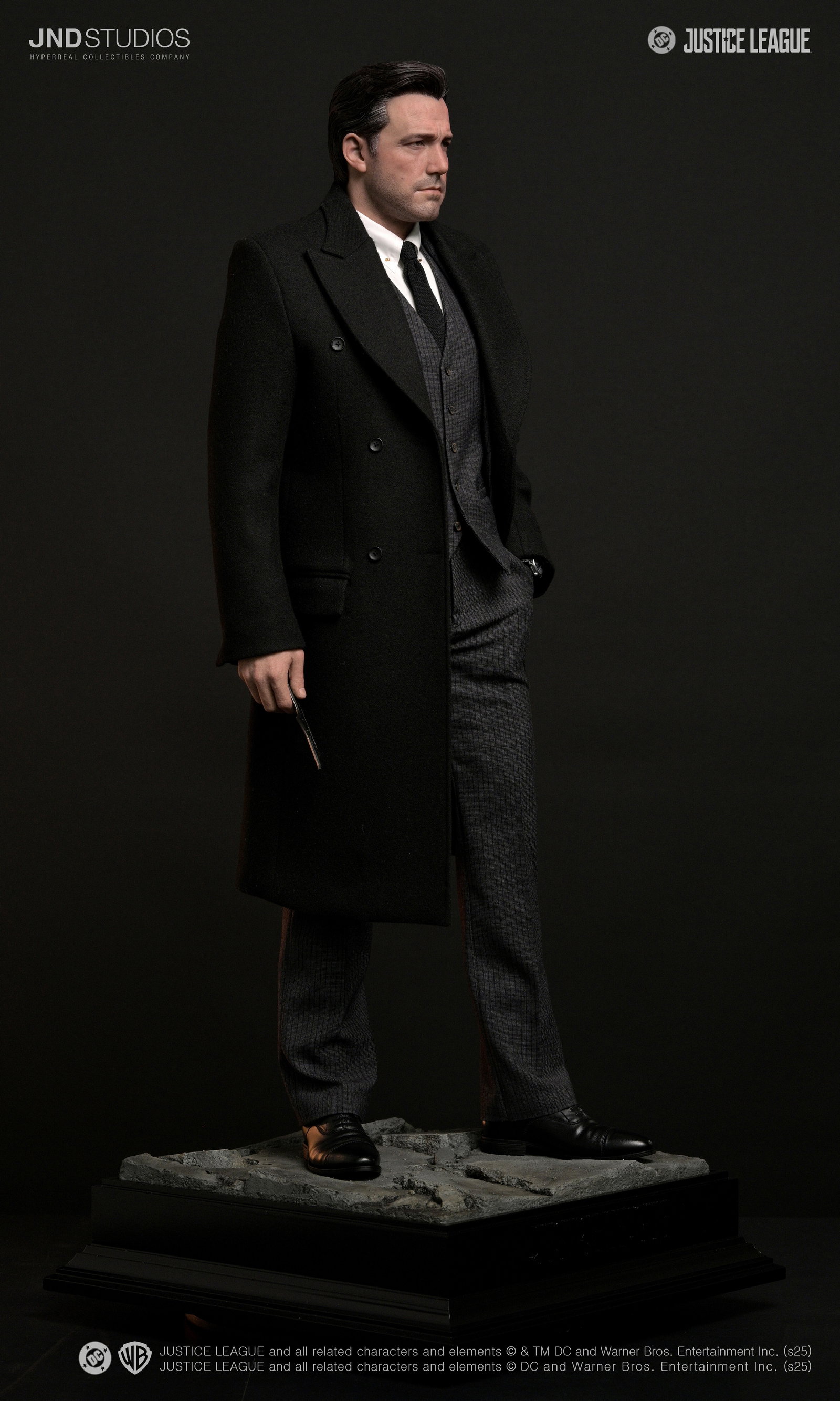 JL BATMAN & BRUCE WAYNE (Dual) image 4