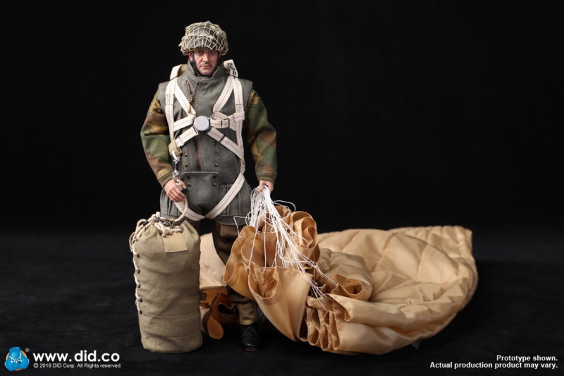 WWII British 1st Airborne Division Red Devil - Commander Roy image 8