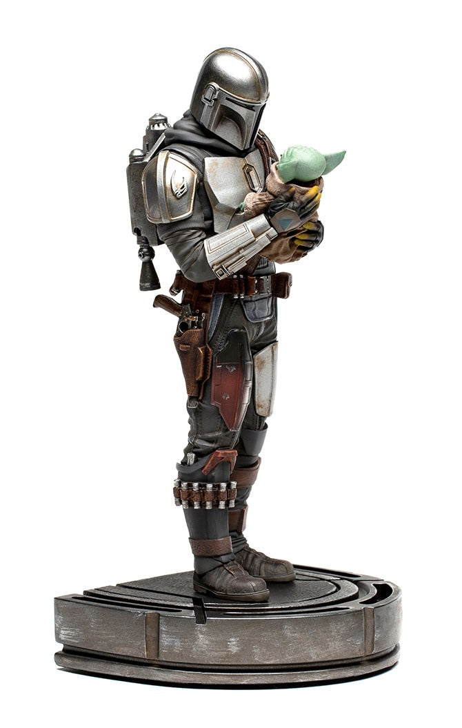 The Mandalorian and Grogu - Star Wars: The Mandalorian image 2