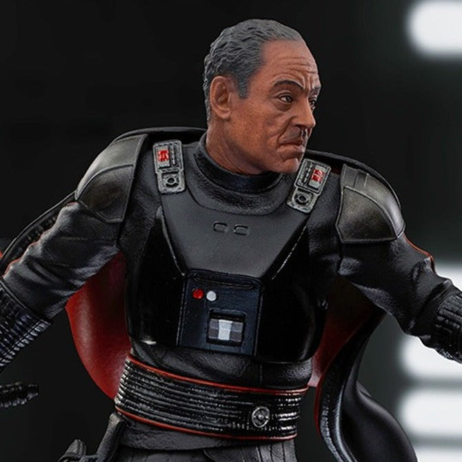 Moff Gideon Star Wars: The Mandalorian image 2